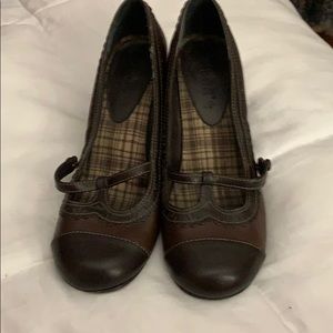 mudd shoes mary janes